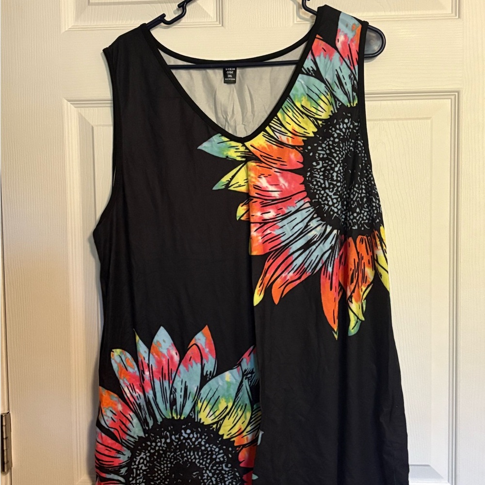 SHEIN Black Tank Top with Multicolor Sunflower Print